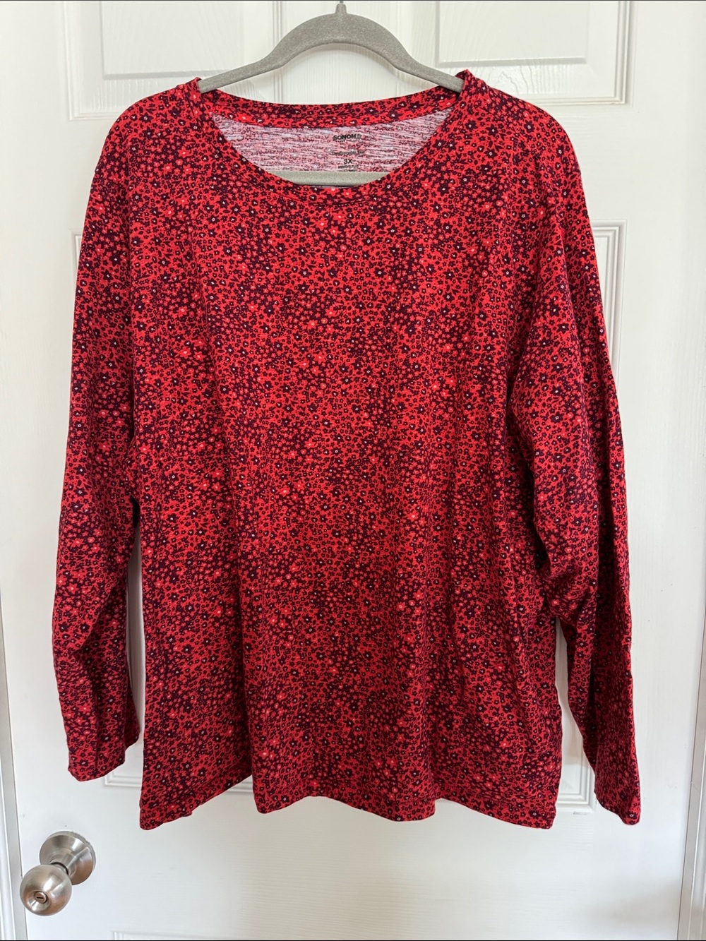 Sonoma Women's Red Long-Sleeve Floral Printed Tee